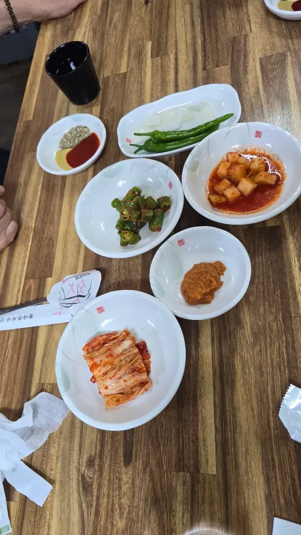 원두막 흑염소 사진 3