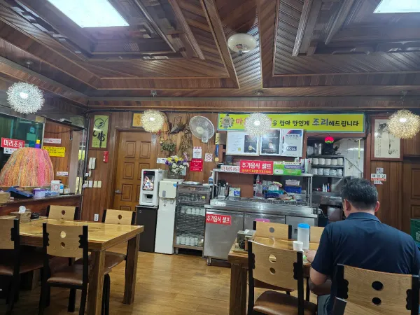 장터돼지국밥전문점 사진 4