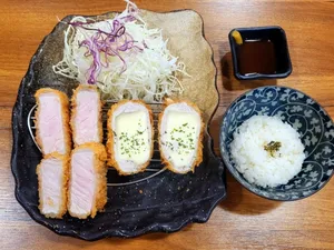 トントン