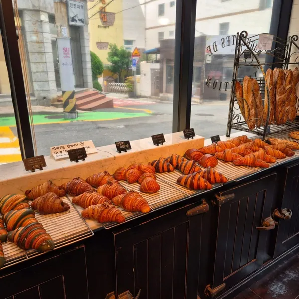 데조로의집