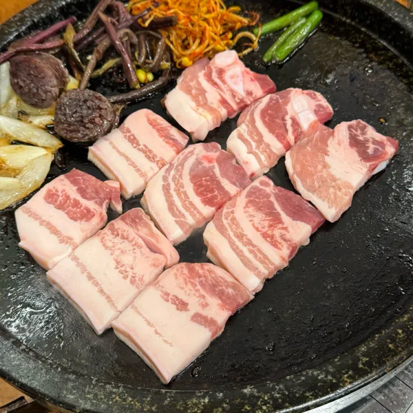 チョンガ食肉食堂 シンダン店の写真4