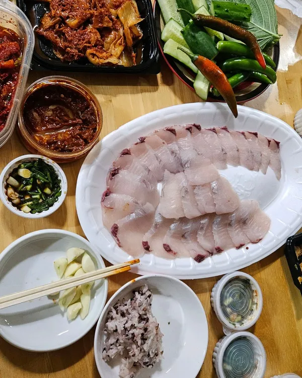 진미횟집 사진 2