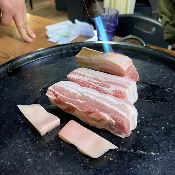 サンギュネ トルパンサムギョプサル