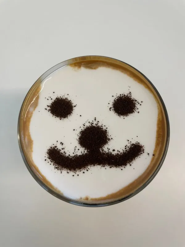 アップサイドコーヒー トゥクソム店の写真2
