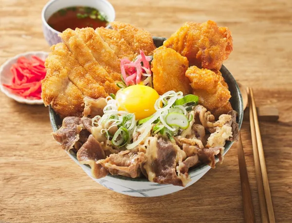 トンギョンギュドン ヨンスグチョン店の写真2