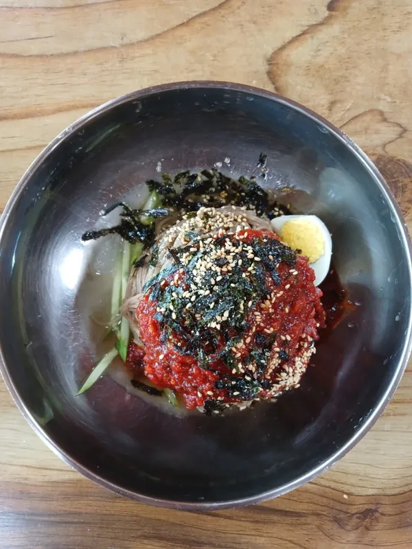 강릉해변메밀막국수 파주점