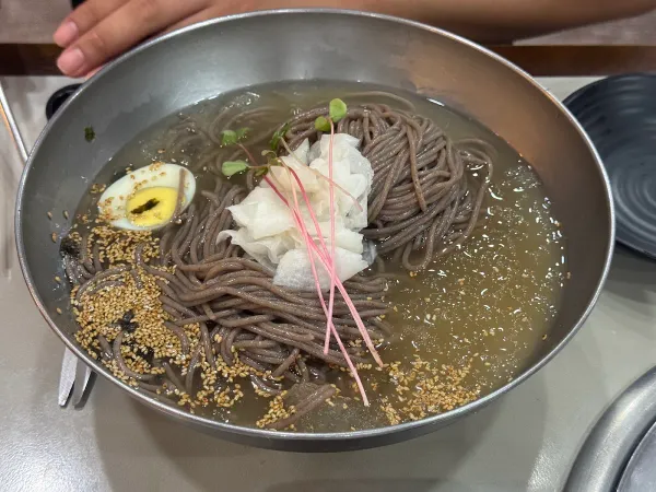발아메밀막국수