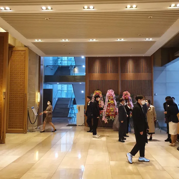 유모멘트(주) 아펠가모 잠실점 사진 4