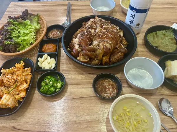조향족발
