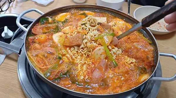 신서방 부대찌개 사진 3