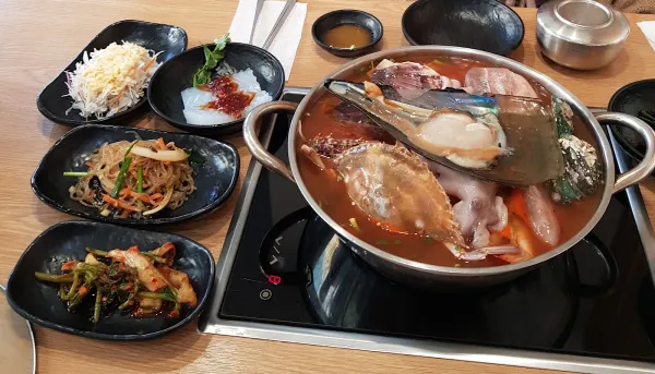 동해해물탕