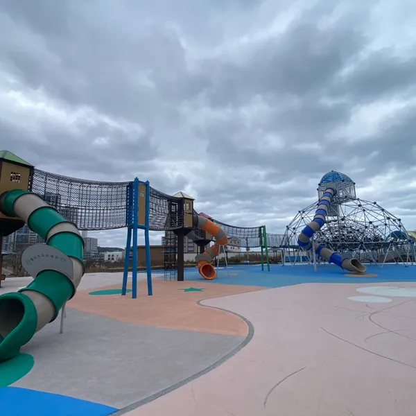 カンドン中央公園カンドン中央3公園の写真4