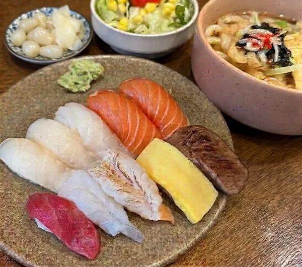 スシタダム トンデグ駅店の写真4