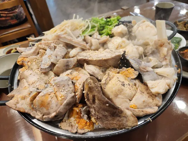 아구마을