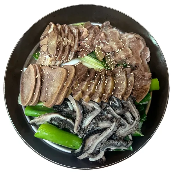 투뿔가마솥곰탕 사천점 사진 4