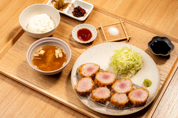 오사카멘치 삼산2호점 사진 2