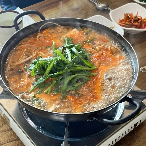 욕쟁이할매집