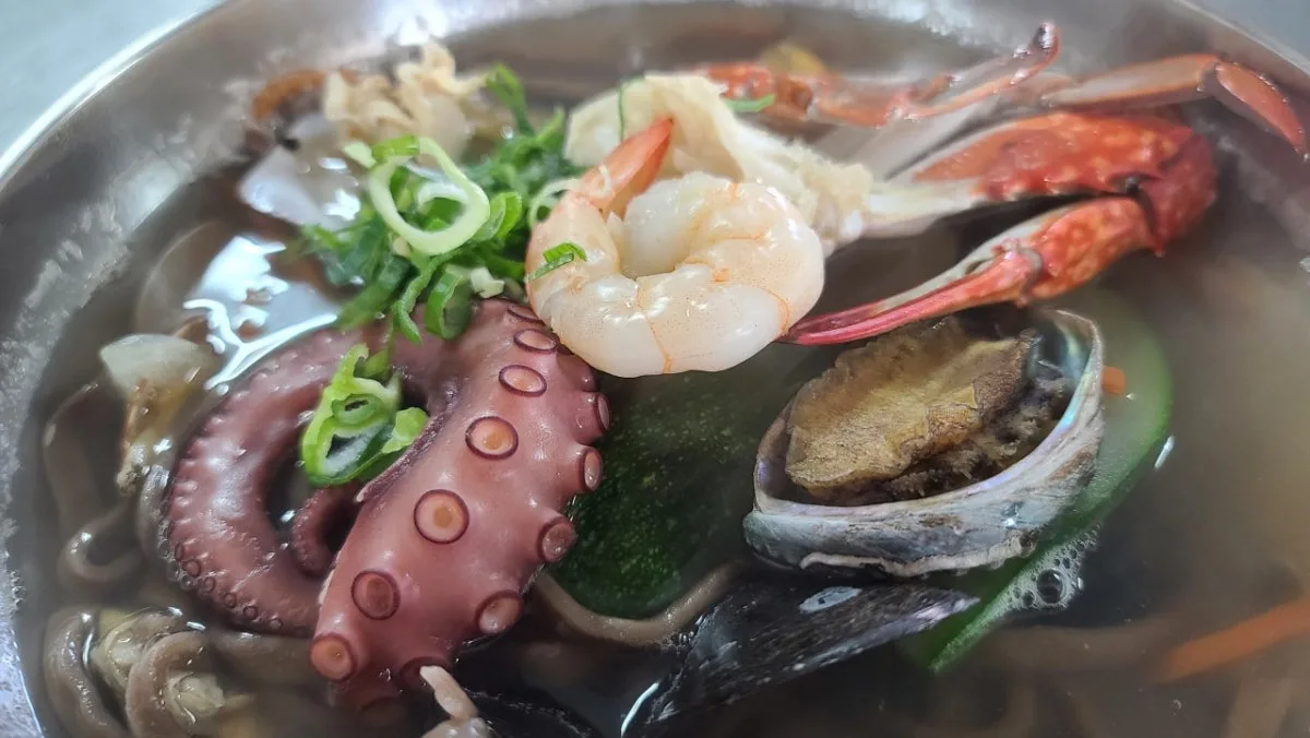 ソンサニルチュルボンソンカルグクス