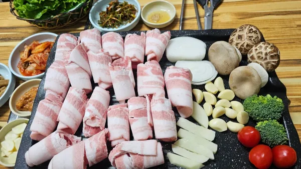 フットゥェジチャトゥリグイ食堂