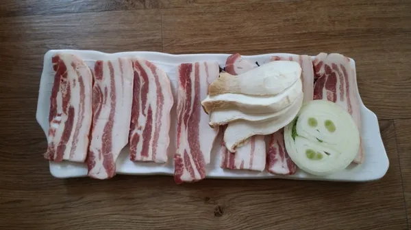 산청엔 흑돼지 사진 2