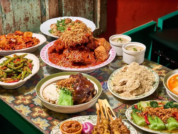 시옥 삼각지점