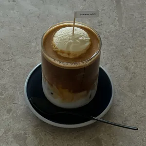 アディプク