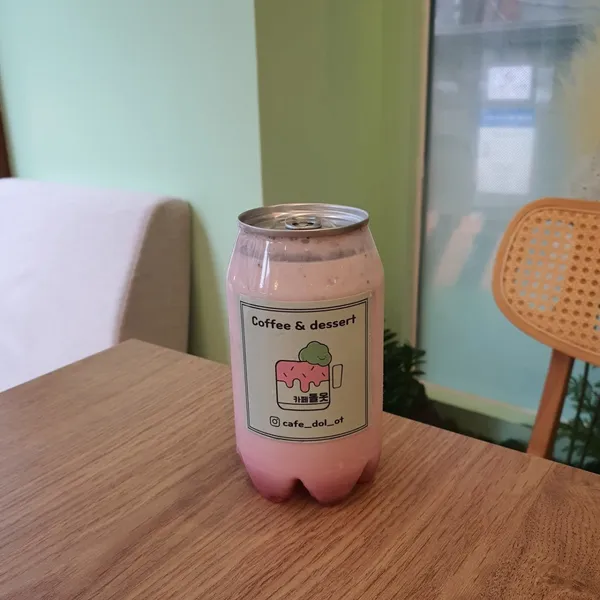 カフェ トルオッの写真4