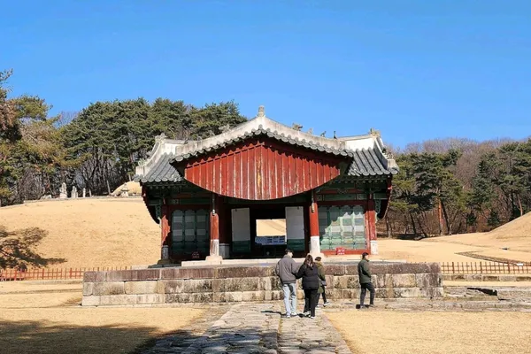 동구릉 사진 2