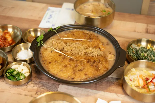 신촌약수식당 사진 2