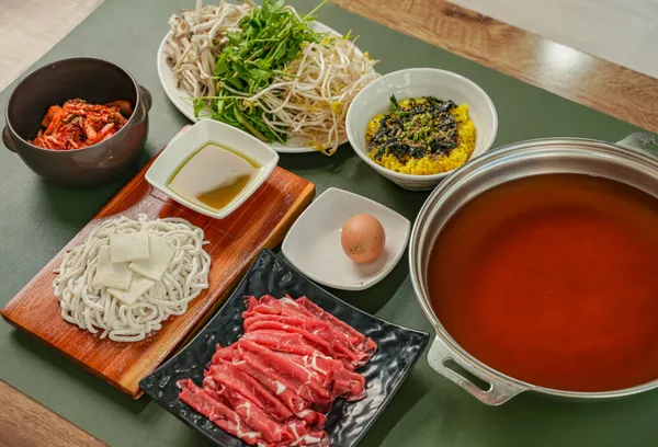 퐁당퐁당 샤브칼국수 옥동점 사진 4