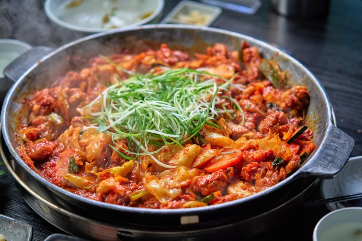 온리원철판닭갈비 경산본점のメイン写真