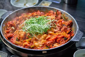 온리원철판닭갈비 경산본점