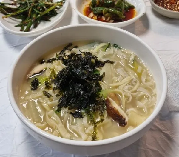 주왕산명일식당