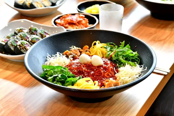 배말칼국수김밥 진해점