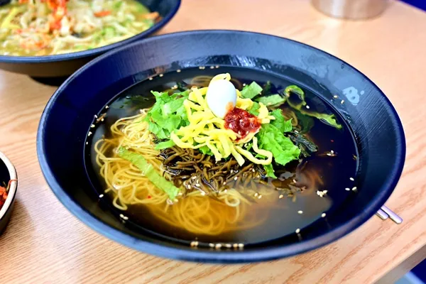 배말칼국수김밥 진해점 사진 4
