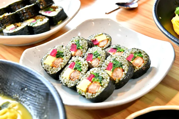 배말칼국수김밥 진해점 사진 5