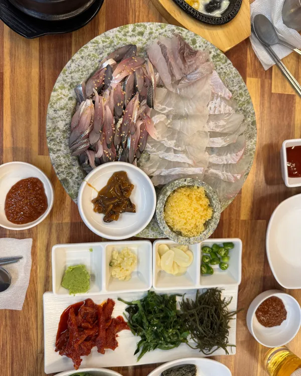 못난이세꼬시회 동탄점