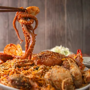 궁중해물탕