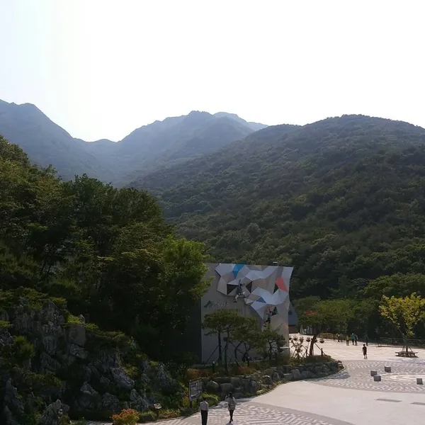 영남알프스 복합웰컴센터 사진 2