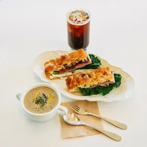 ウリモドゥカフェ