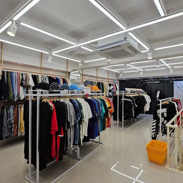 タングンヴィンテージ シンポ本店の写真3