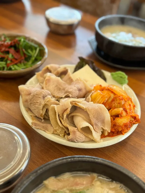 영진돼지국밥 화명점