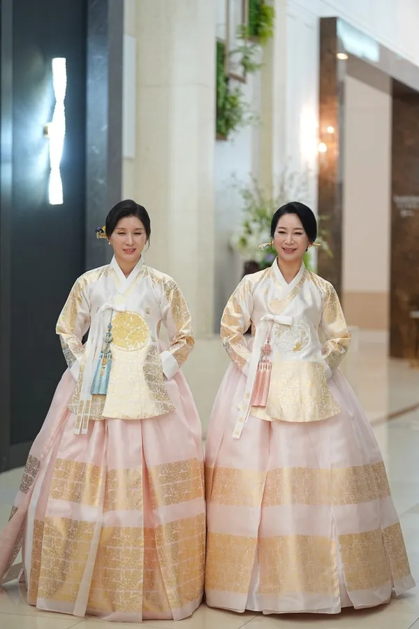 한올한복대여점 사진 2