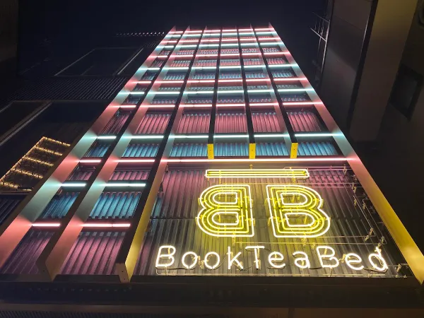 BOOKTEABED SHIBUYA