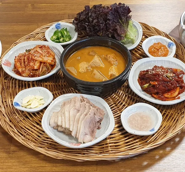 ヌルチャンエジュックミ＆ナクチ＆チェバンポッサム 本店