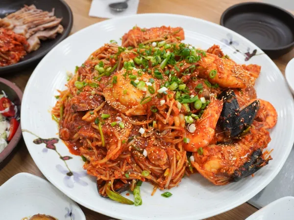 금도끼 정연이네 닭갈비 아구찜