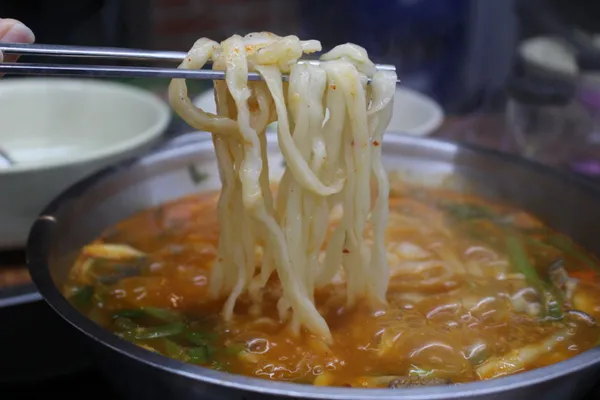 깨비사골칼국수 등촌본점