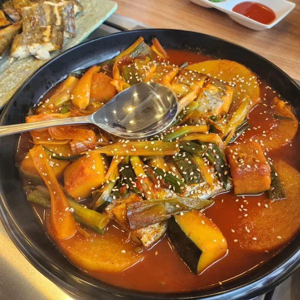 명장고등어장어 사진 2