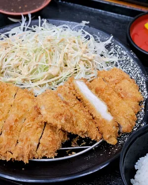 カツレツ 本店