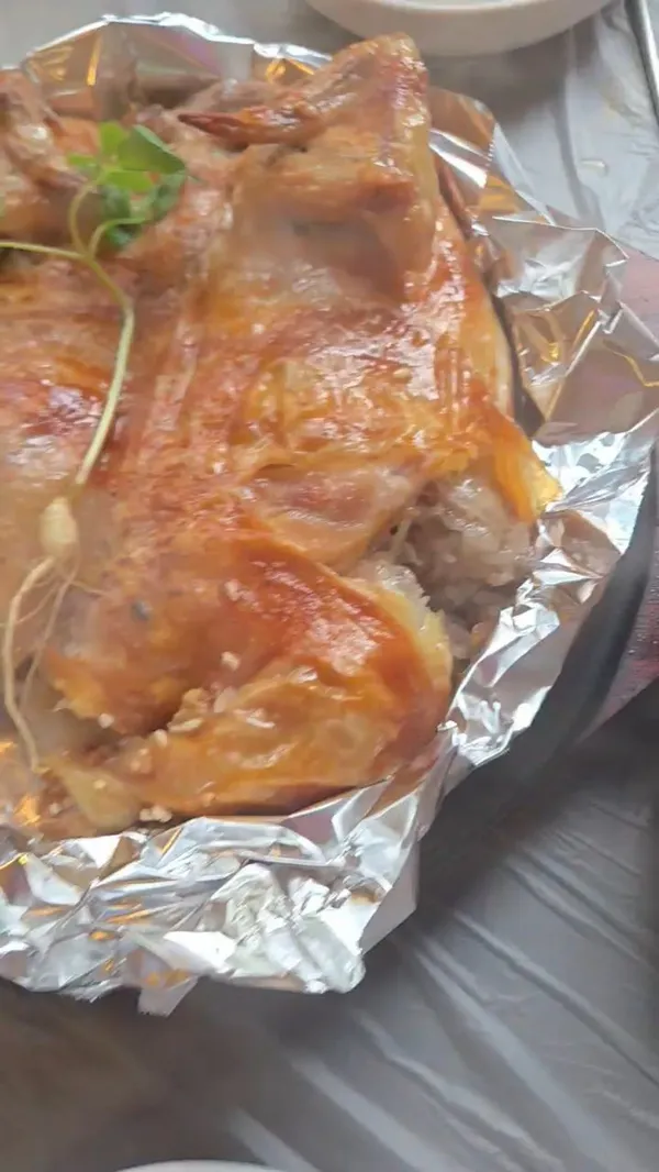 참나무장작구이통닭 창원중동점 사진 3